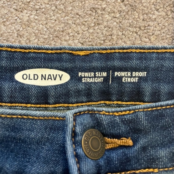 OLD NAVY Mid-Rise Power Slim Straight Ripped Jeans - Picture 4 of 5